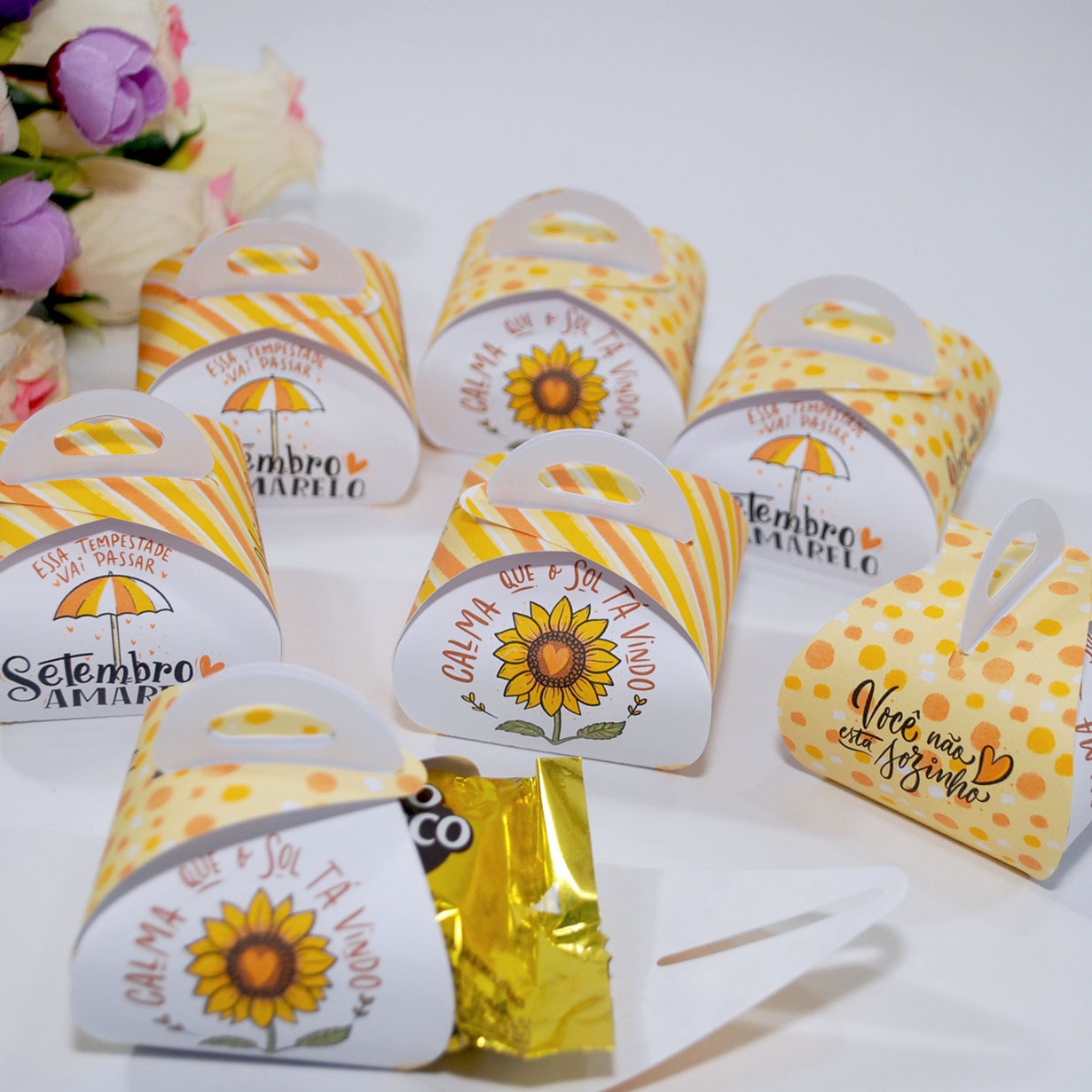 Caixinha porta bombom Setembro Amarelo montada