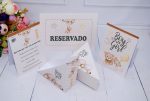 Kit Decorativo para Mesas de Convidados Chá Revelação Ursinho Marrom