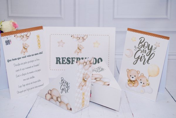 Kit Decorativo para Mesas de Convidados Chá Revelação Ursinho Marrom