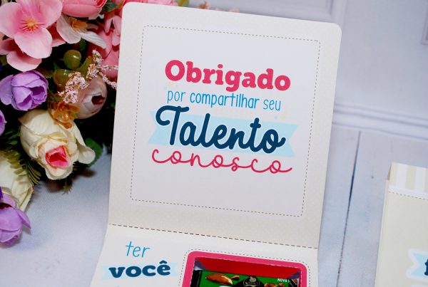 Dia do Trabalhador Caixinha para Talento e Prestigio Pegue e Monte