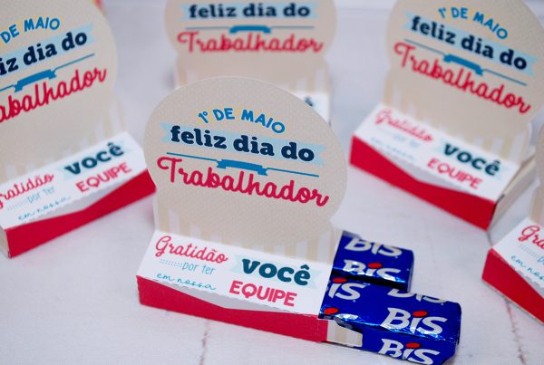 Dia do Trabalhador Caixinha Porta Bis Lembrancinha Pegue e Monte