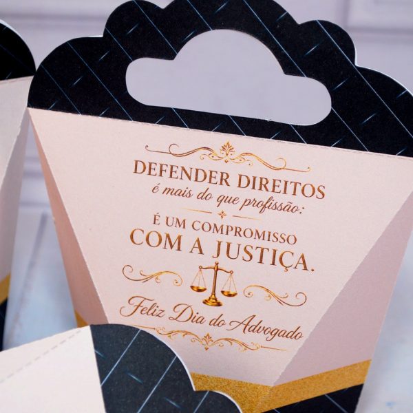 Dia do Advogado Caixinha Modelo Coração Com Alça para Lembrancinhas