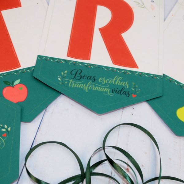 Dia do Nutricionista Varal de Letras Decorativo com frase NUTRIÇÃO