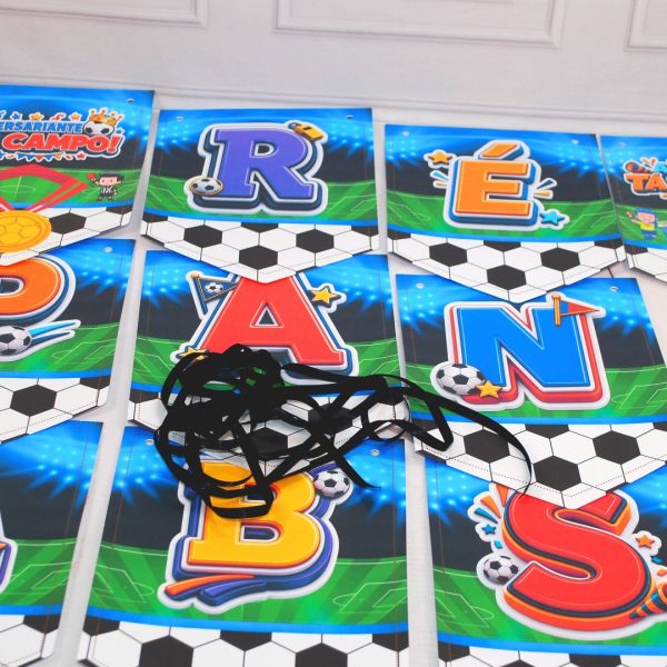 Varal De Letras Para Aniversário Tema Futebol frase PARABÉNS