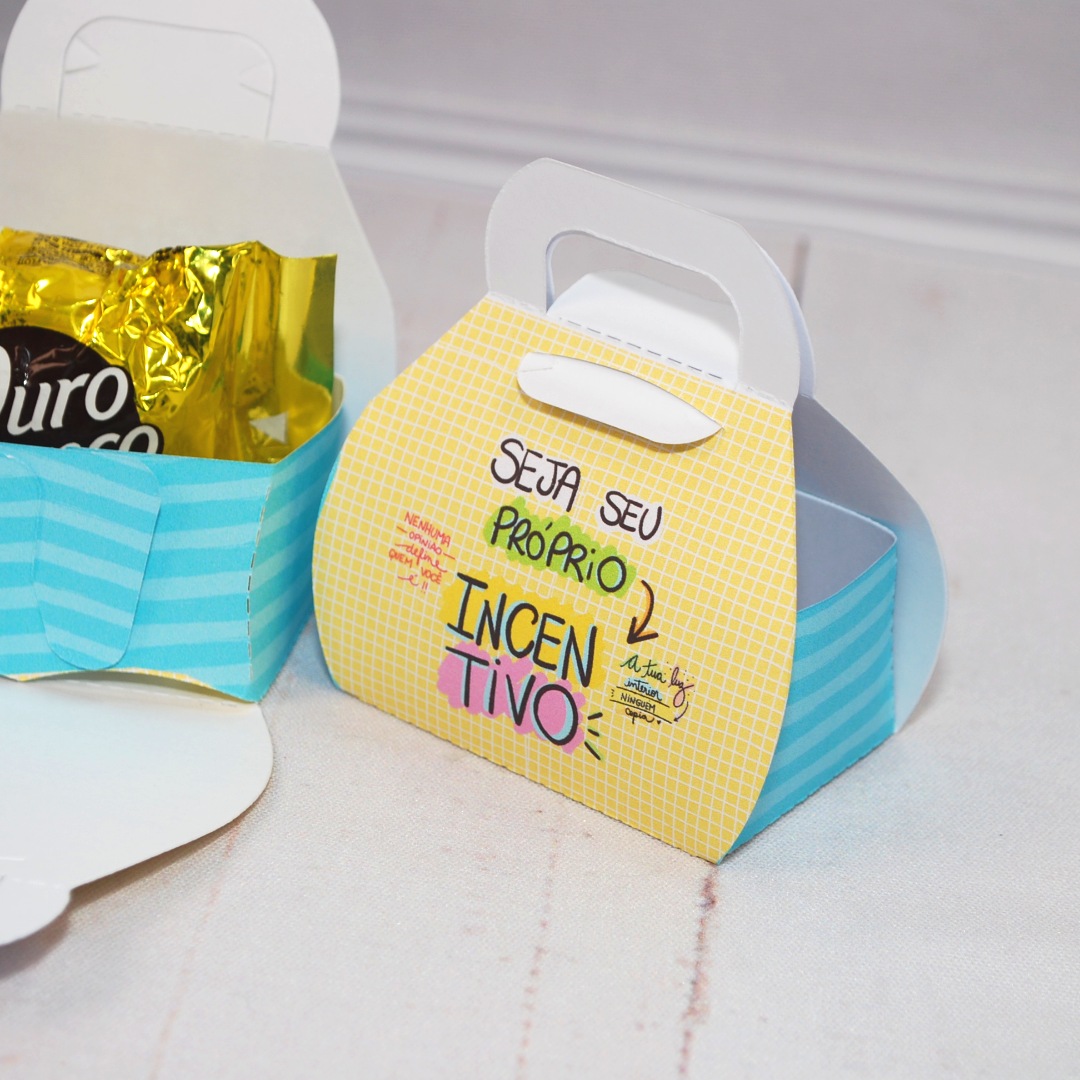 Mini maletinha para brindes montada