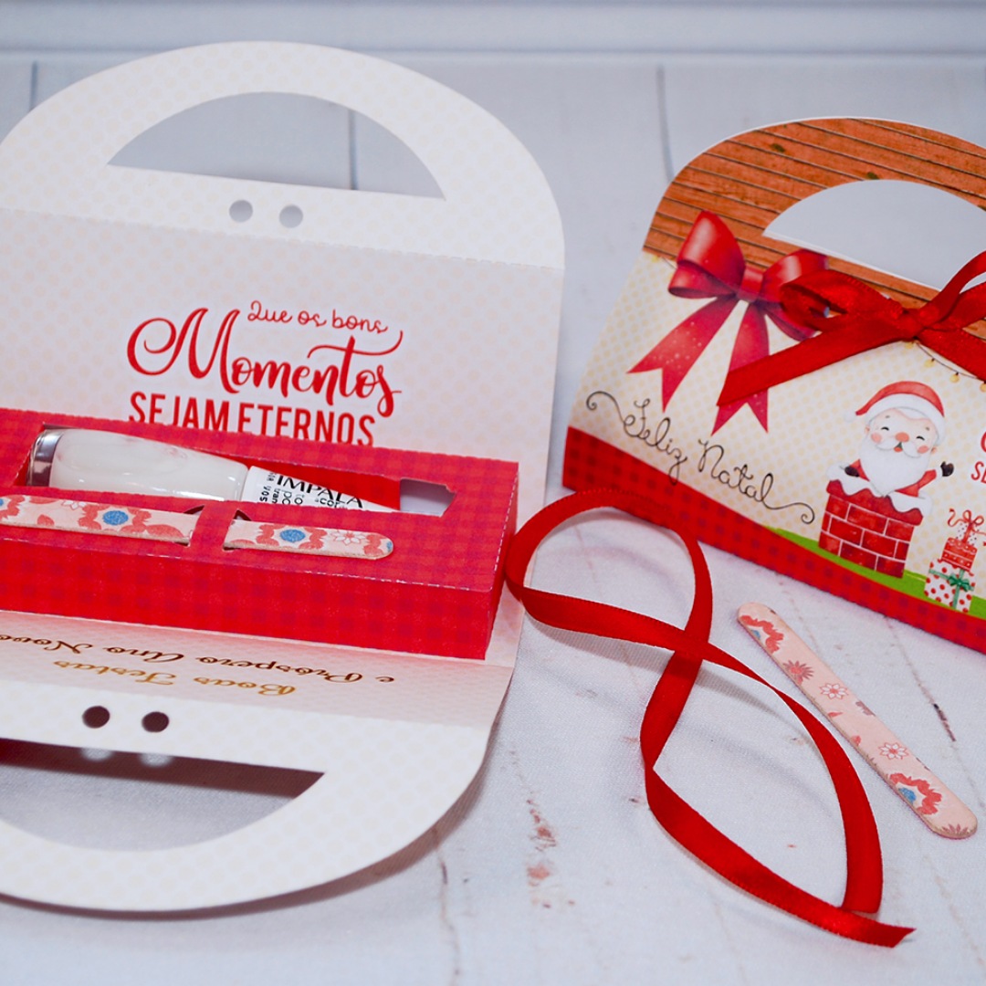 Caixinha mini lixa e esmalte Natal montada