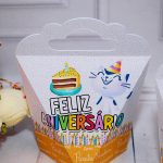 Aniversário Funcionários Caixinha para Brindes