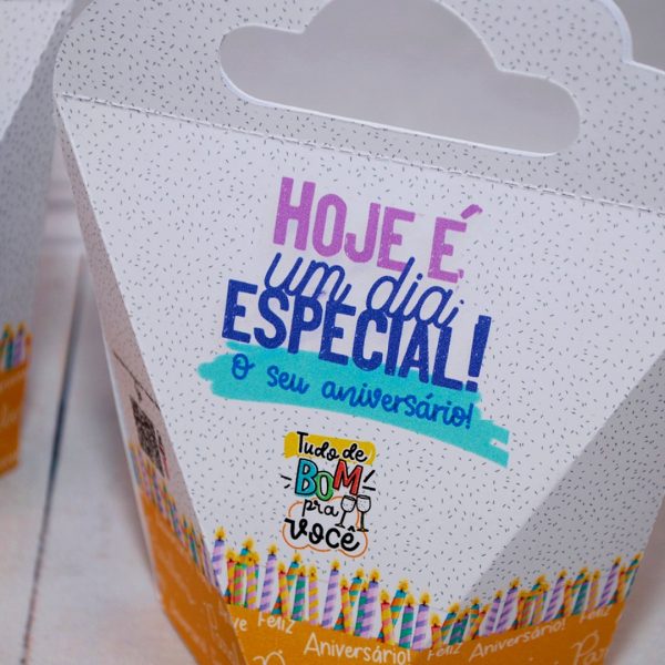Aniversário Funcionários Caixinha para Brindes