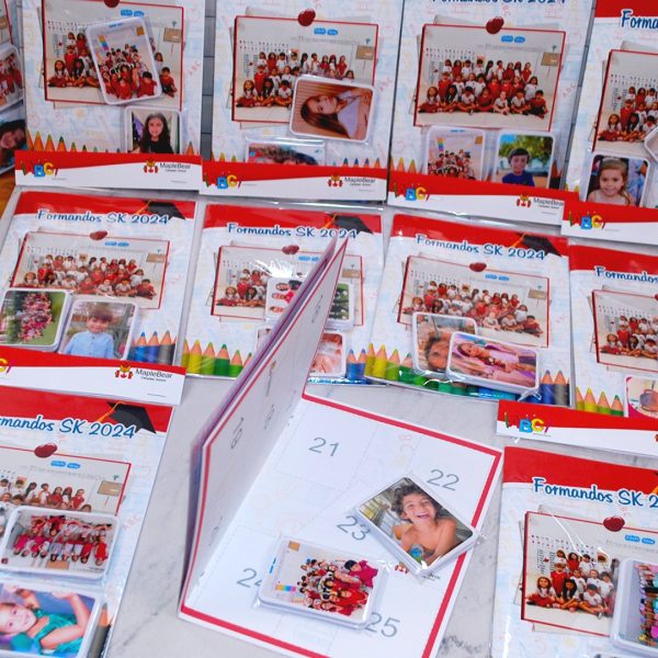 Álbum de Figurinhas Escolar com 80 Figurinhas para Recordação e Formatura Infantil
