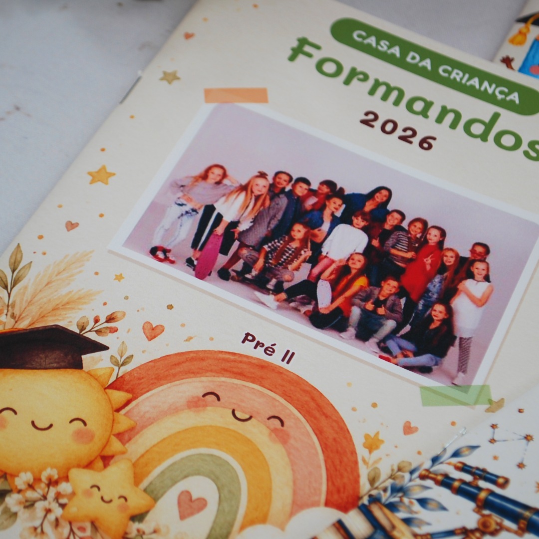 Capa do álbum de figurinhas de formatura da pré-escola